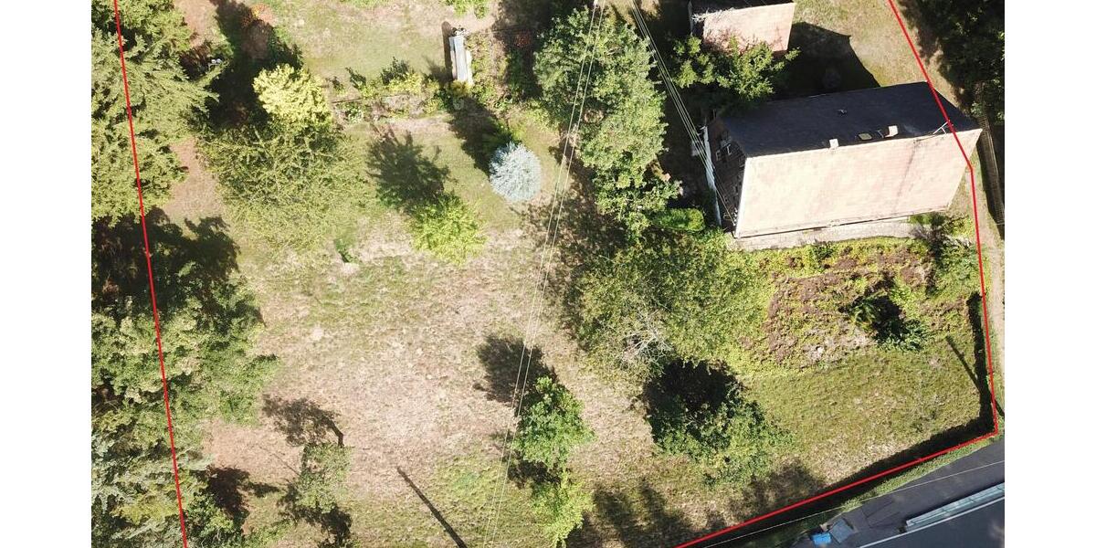 Großzügiges Baugrundstück in ruhiger Südhanglage zimmer