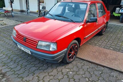 Peugeot 309