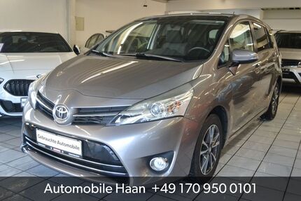 Toyota Verso 200.000 km 6.900 &euro; Solingen 42719