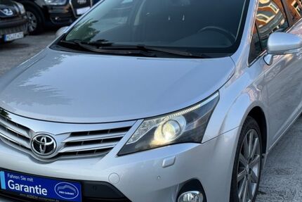 Toyota Avensis 170.000 km 10.400 &euro; Frankfurt am Main 60386