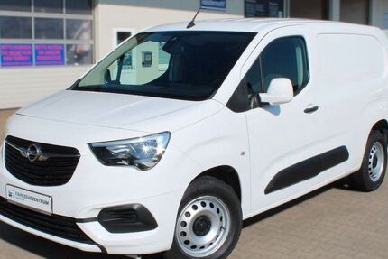 Opel Combo 49.356 km 15.490 € Sandkrug 26209