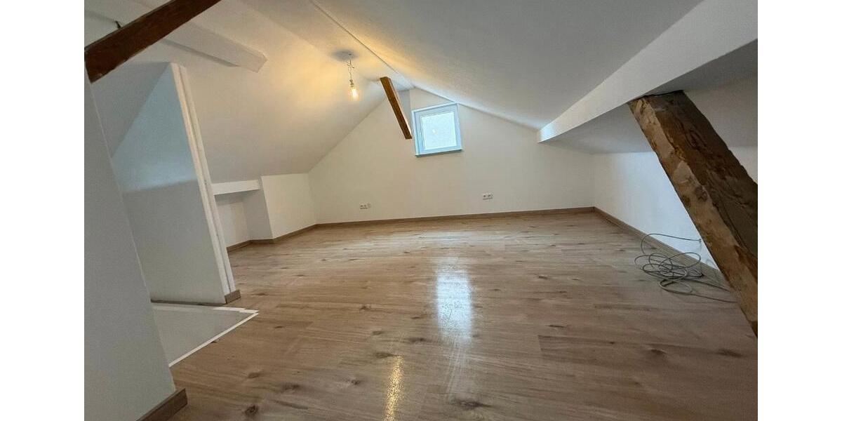 Mehrfamilienhaus, Wohnhaus Balingen - 6 Zimmer, 105 m&sup2;, 900&euro; | Angebot:24744635