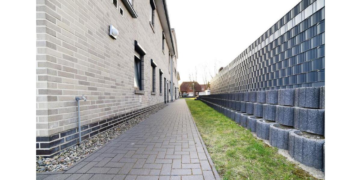 Etagenwohnung Achim - 2 Zimmer, 98 m&sup2;, 970&euro; | Angebot:25989541