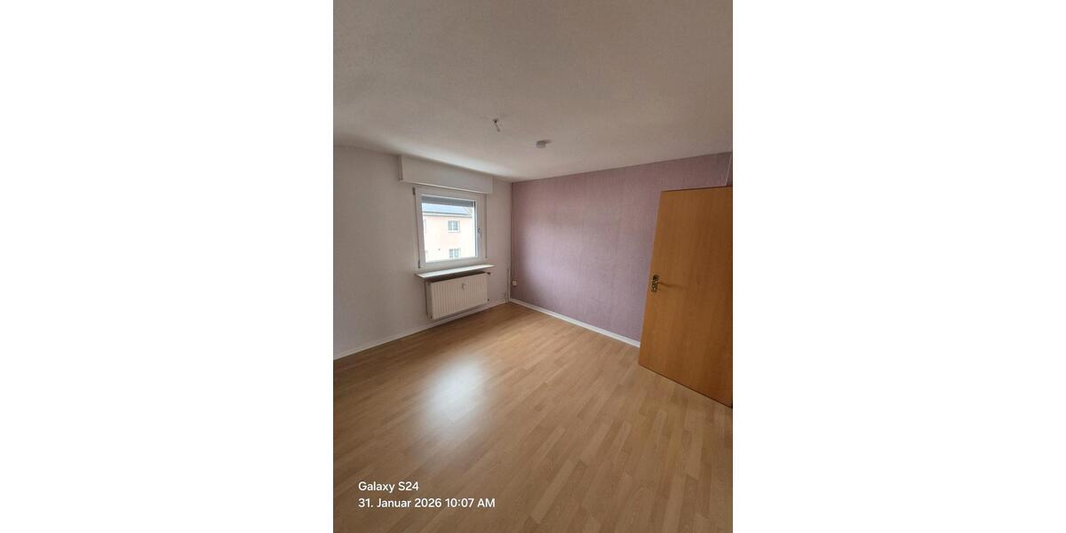 Etagenwohnung Heusenstamm - 3 Zimmer, 80 m&sup2;, 1.150&euro; | Angebot:24984357