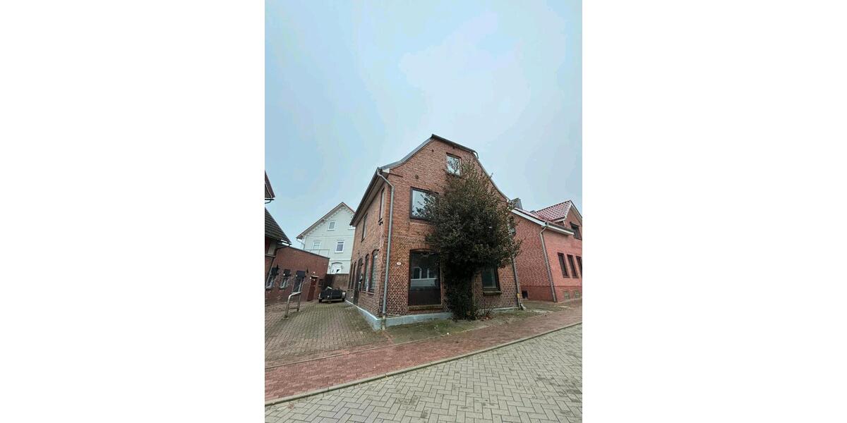 Mehrfamilienhaus, Wohnhaus Burg (Dithmarschen) - 6 Zimmer, 120 m&sup2;, 154.000&euro; | Angebot:26906588