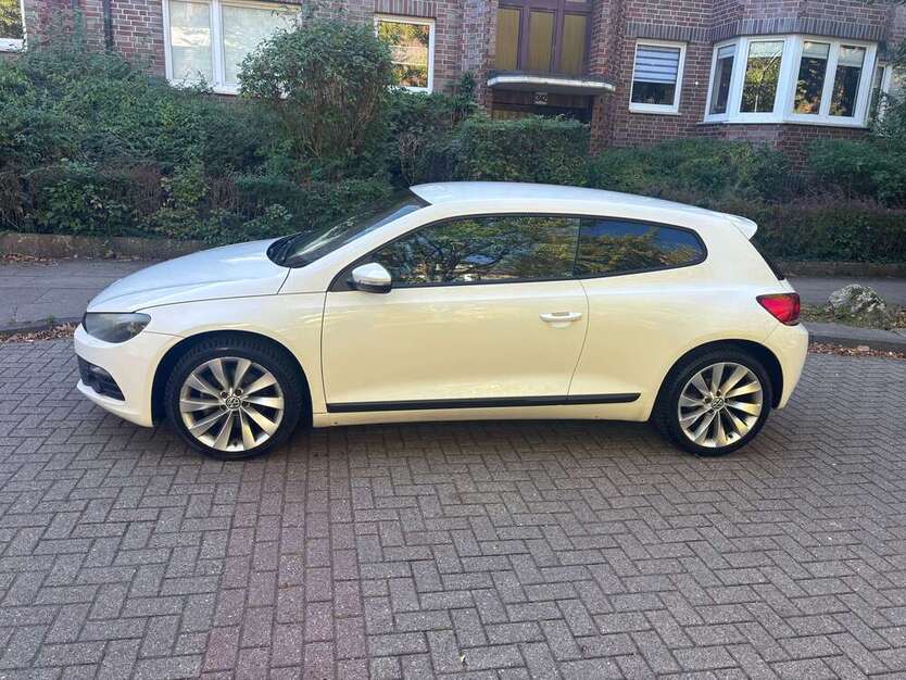 VW Scirocco 217.500 km 5.700 € Hamburg 22175