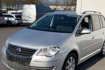 VW Touran 289.000 km 2.480 &euro; Münster 48157