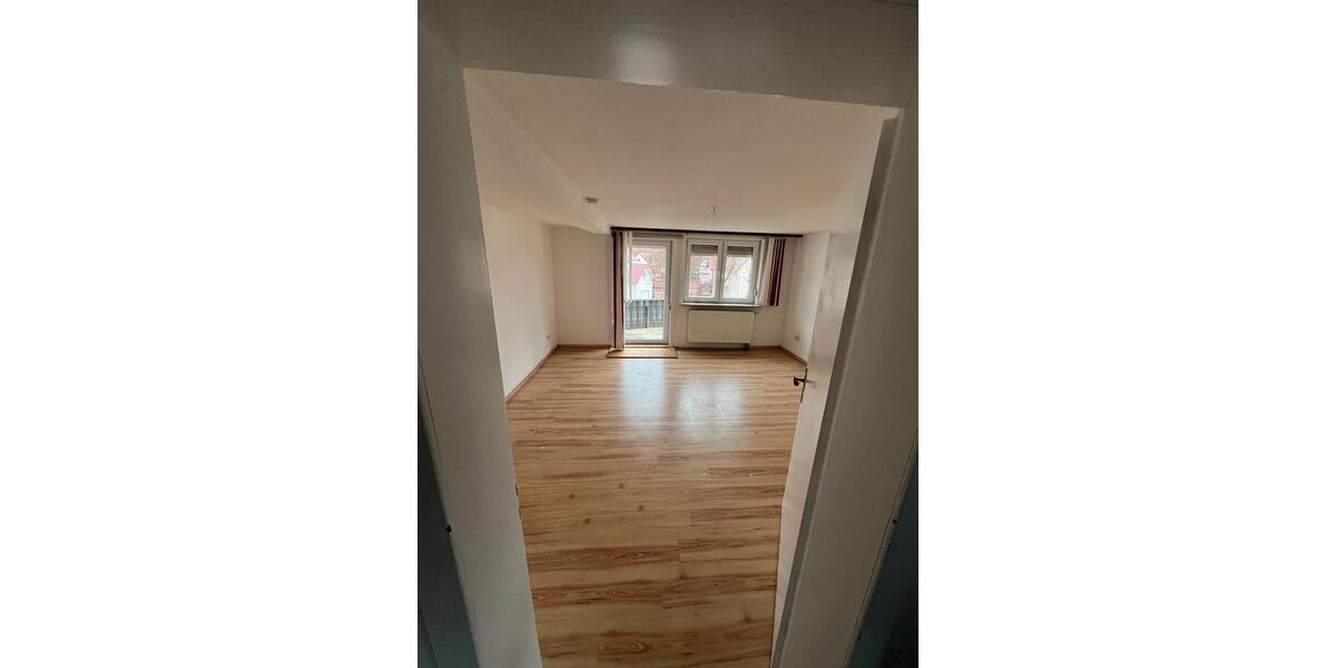 Einfamilienhaus Berkatal - 5 Zimmer, 135 m&sup2;, 750&euro; | Angebot:25344029