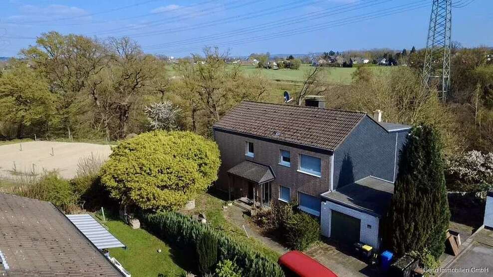 Haus zum Kaufen in Essen Burgaltendorf 550.000 € 192.5 m²