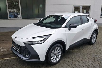 Toyota C-HR 1.050 km 28.680 &euro; Betzdorf 57518