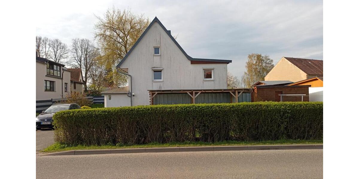 Einfamilienhaus Schmölln - 5 Zimmer, 110 m&sup2;, 117.000&euro; | Angebot:26227072