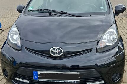 Toyota Aygo (X) 89.300 km 3.990 &euro; Arnstadt 99310