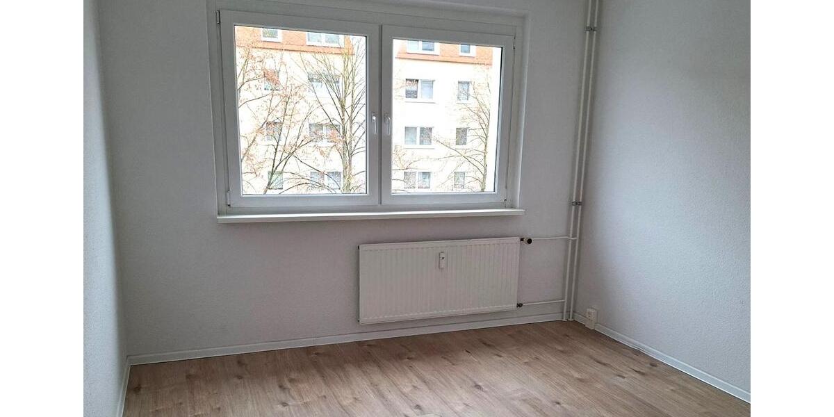 Etagenwohnung Pasewalk - 2 Zimmer, 49 m&sup2;, 294&euro; | Angebot:26283569