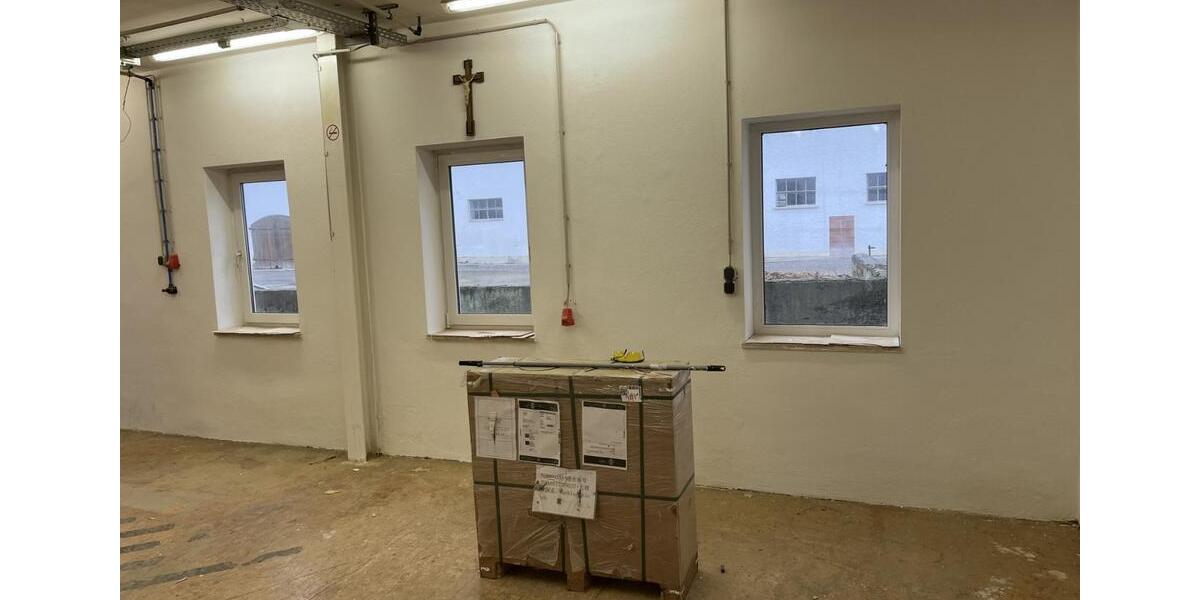 Werkstatt mit Wohnhaus und Friseur Studio zu verkaufen 3 zimmer