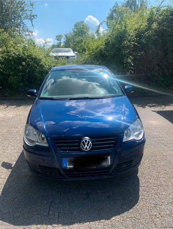 VW Polo 208.000 km 1.899 € Paderborn 33104