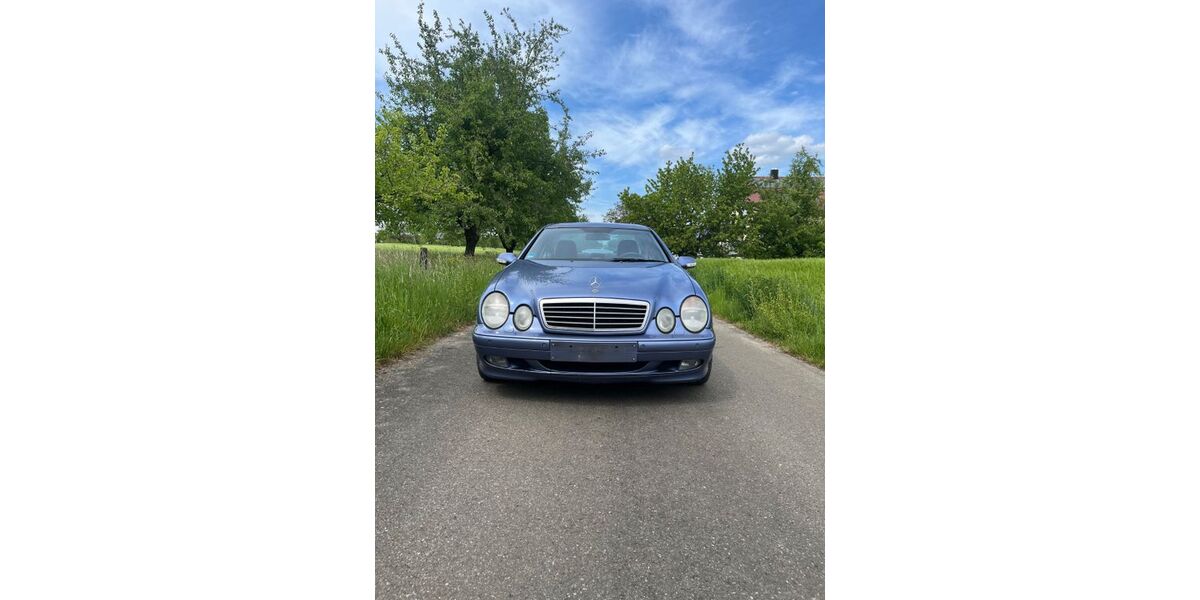 Mercedes-Benz CLK 320 209.826 km 4.000 &euro; Wangen 73117