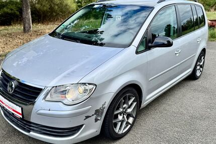VW Touran 219.300 km 4.990 € Erfurt 99095