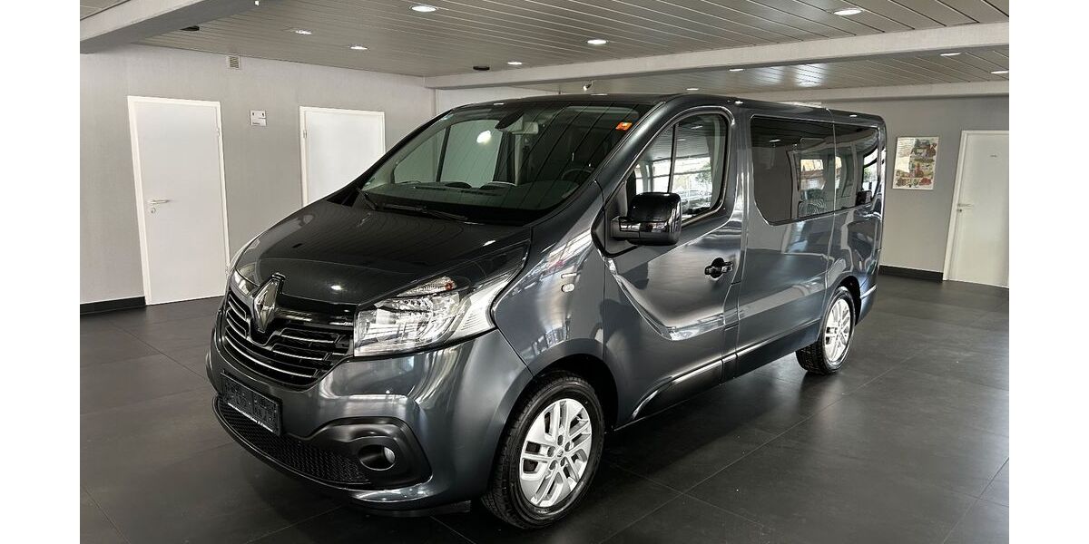 Renault Trafic 110.000 km 19.950 &euro; Kamp Lintfort 47475