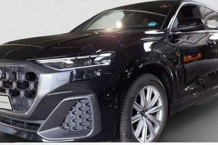 Audi Q8 28.088 km 72.770 € Neutraubling 93073