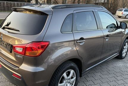 Mitsubishi ASX 143.500 km 6.750 &euro; Schorndorf bei Stuttgart 73614