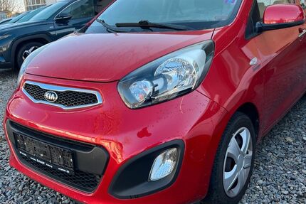 Kia Picanto 65.000 km 7.400 € Freiburg 79108