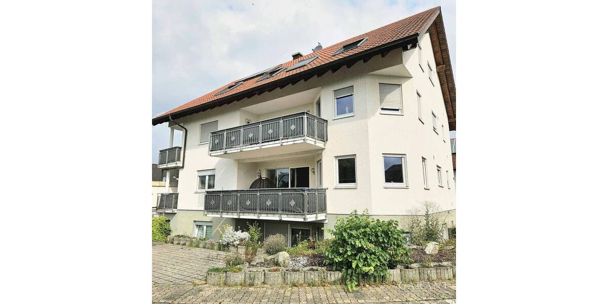 * 4-Zimmer-Erdgeschosswohnung in Rülzheim mit zwei Balkonen * 4 zimmer