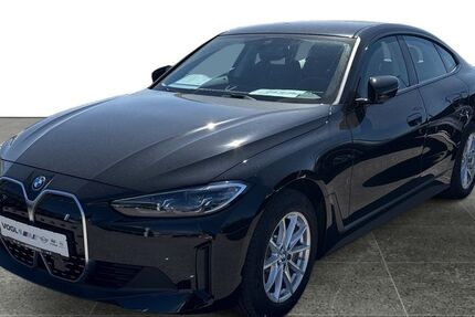 BMW i4 9.911 km 36.370 &euro; Mühldorf am Inn 84453
