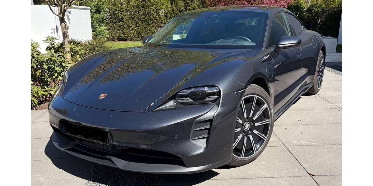 Porsche Taycan 8.900 km 69.500 &euro; Grünwalder Forst 82031