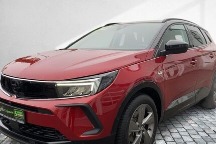 Opel Grandland (X) 18.501 km 24.410 € Chemnitz 09126