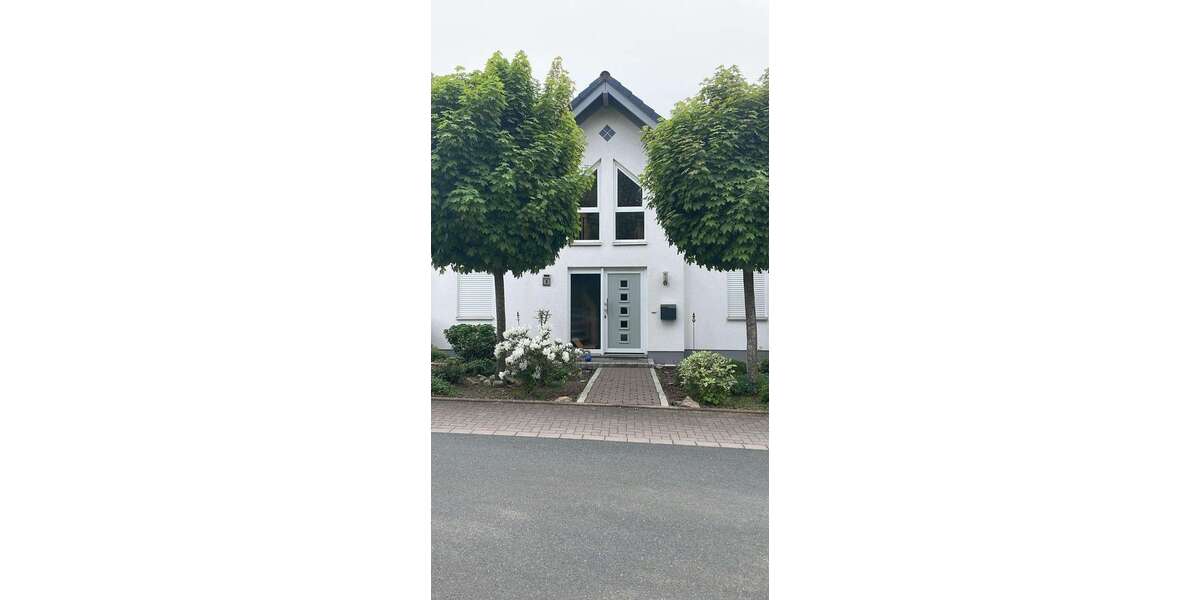 Einfamilienhaus Porta Westfalica - 4 Zimmer, 151 m&sup2;, 1.600&euro; | Angebot:26767354