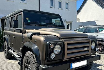 Land Rover Defender 108.000 km 52.949 &euro; Düsseldorf 40211