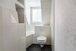 schöne, gut-geschnittene, renovierte 2-Zimmerwohnung zu vermieten