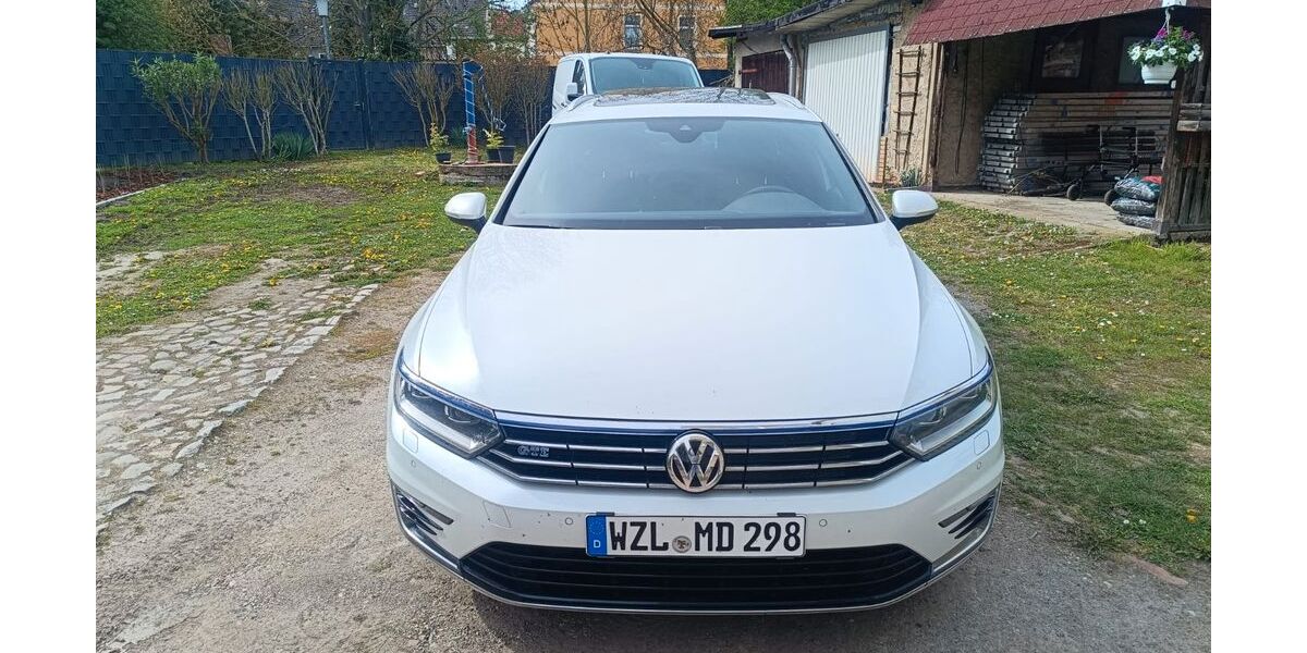 VW Passat Variant 163.867 km 17.300 &euro; Wanzleben-Börde 39164