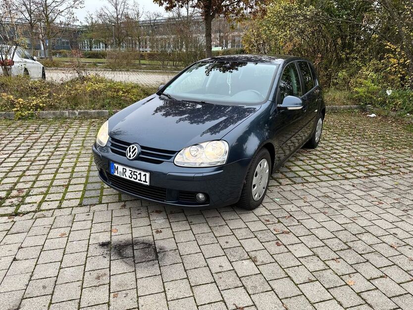 VW Golf 284.560 km 2.650 € Haar 85540