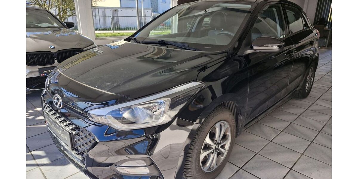 Hyundai i20 60.895 km 11.740 &euro; Osterhofen 94486