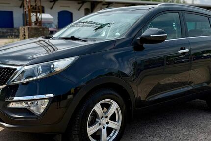 Kia Sportage 72.599 km 11.290 € Weimar 99427