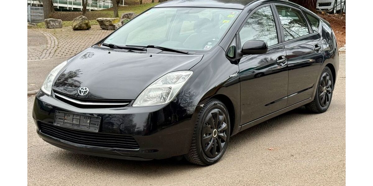 Toyota Prius 243.000 km 3.890 &euro; Stuttgart 70469