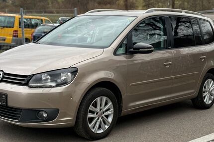 VW Touran 179.000 km 5.699 &euro; Dunningen 78655