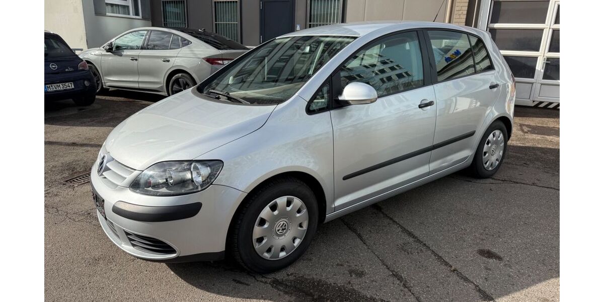 VW Golf 113.211 km 3.750 &euro; München 80636
