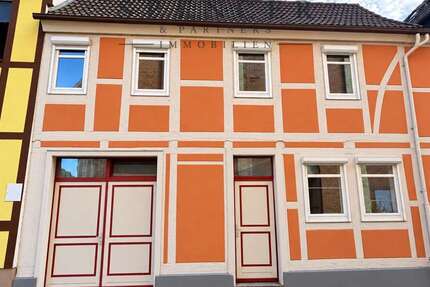 Haus Hameln - 3 Zimmer, 114 m&sup2;, 1.026&euro; | Angebot:27333280