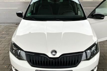 Skoda Fabia 92.463 km 13.900 &euro; Rodenbach 67688