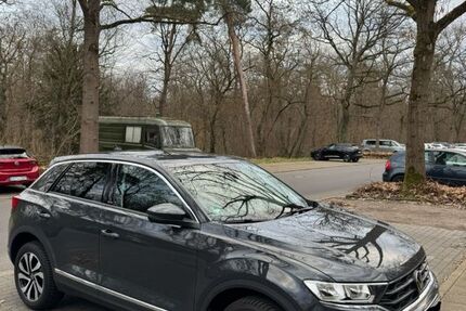 VW T-Roc 96.000 km 21.999 &euro; Karlsruhe 76228