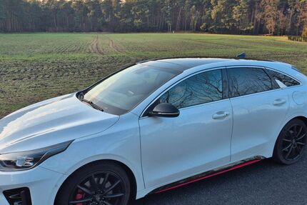 Kia pro ceed / ProCeed 135.000 km 18.000 € Harsewinkel 33428