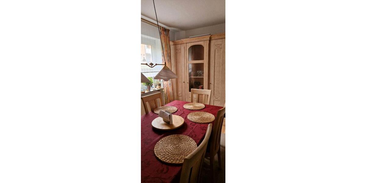 Reihenhaus Feuchtwangen - 5 Zimmer, 120 m&sup2;, 325.000&euro; | Angebot:26214106