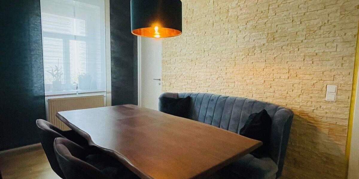 großzügige 4-Zimmerwohnung in ruhiger Elblage von Laubegast zu vermieten 4 zimmer