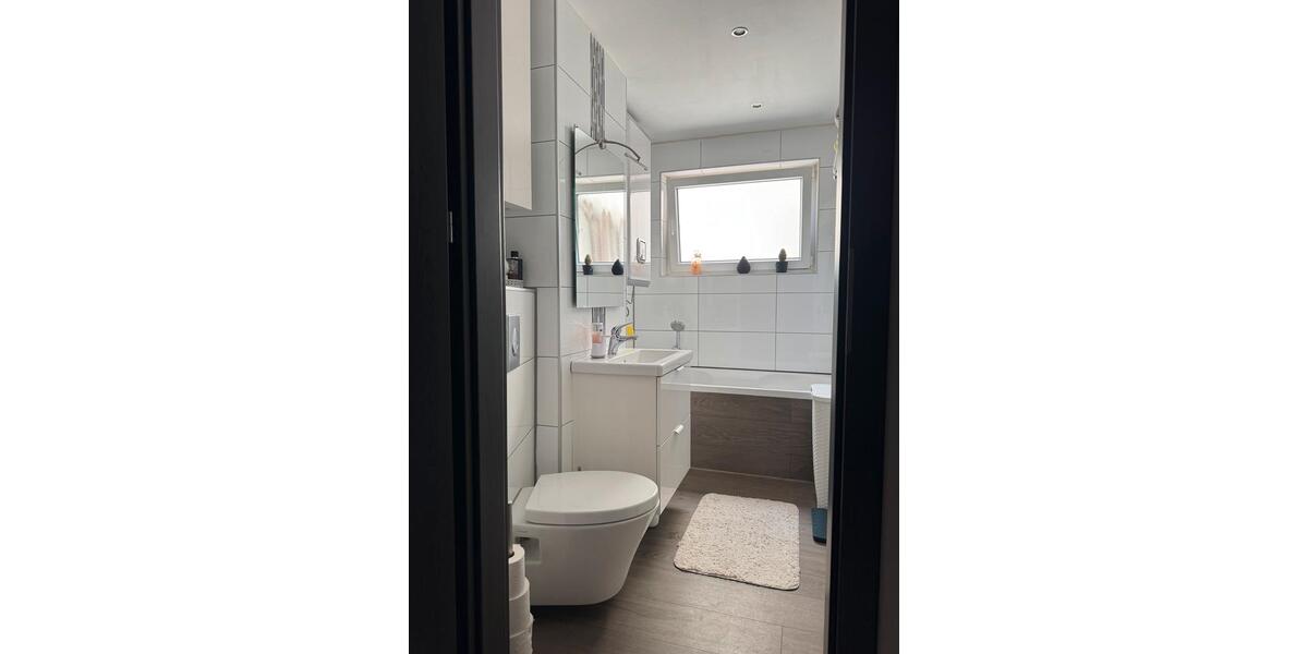 Etagenwohnung Oberndorf am Neckar - 3 Zimmer, 72 m&sup2;, 149.000&euro; | Angebot:27090528