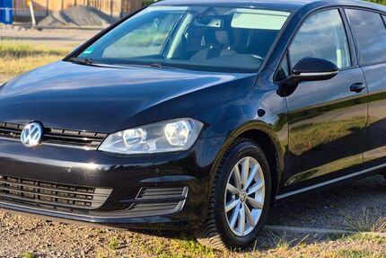 VW Golf 143.000 km 7.850 &euro; Markranstädt 04420