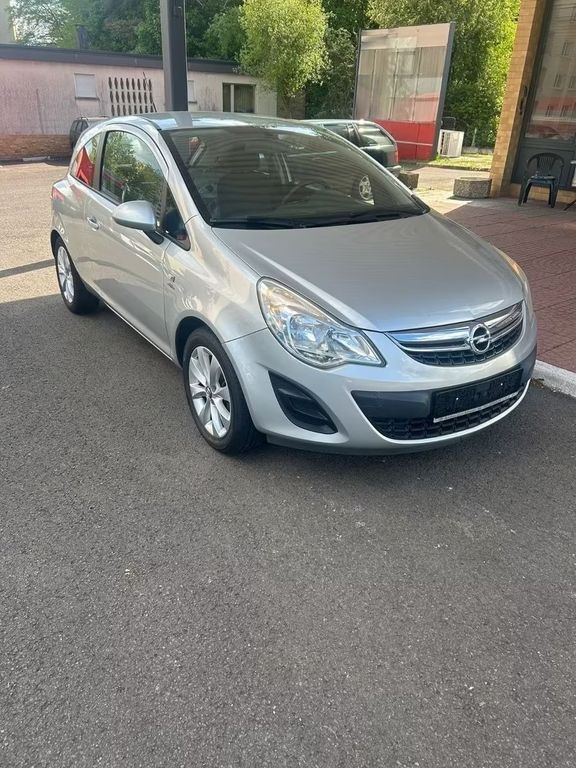 Opel Corsa 81.000 km 4.499 € Neunkirchen/Wellesweiler 66539