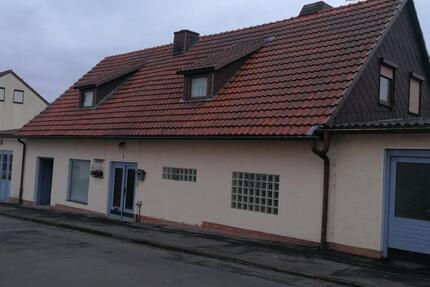 Laden und Lagerflächen auch als Werkstatt nutzbar zimmer