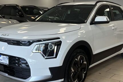 Kia Niro 11.321 km 26.980 € Bonn 53227